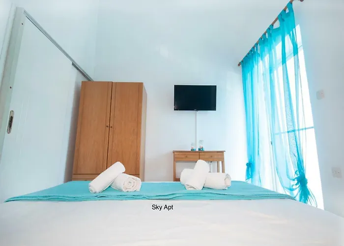 Aello Sea-Seafront Apartments
